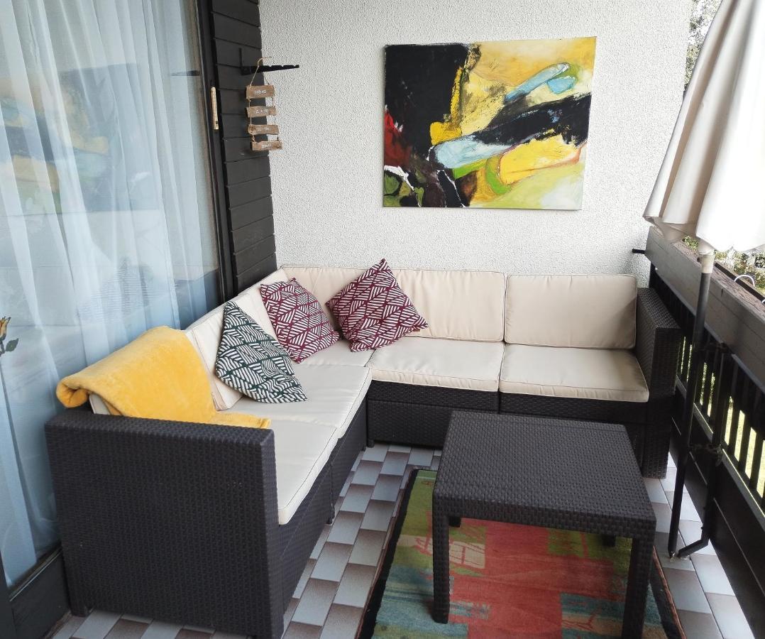 Waldeslust Warmbad Mit Balkon Und Privatem Parkplatz Villach Exterior foto