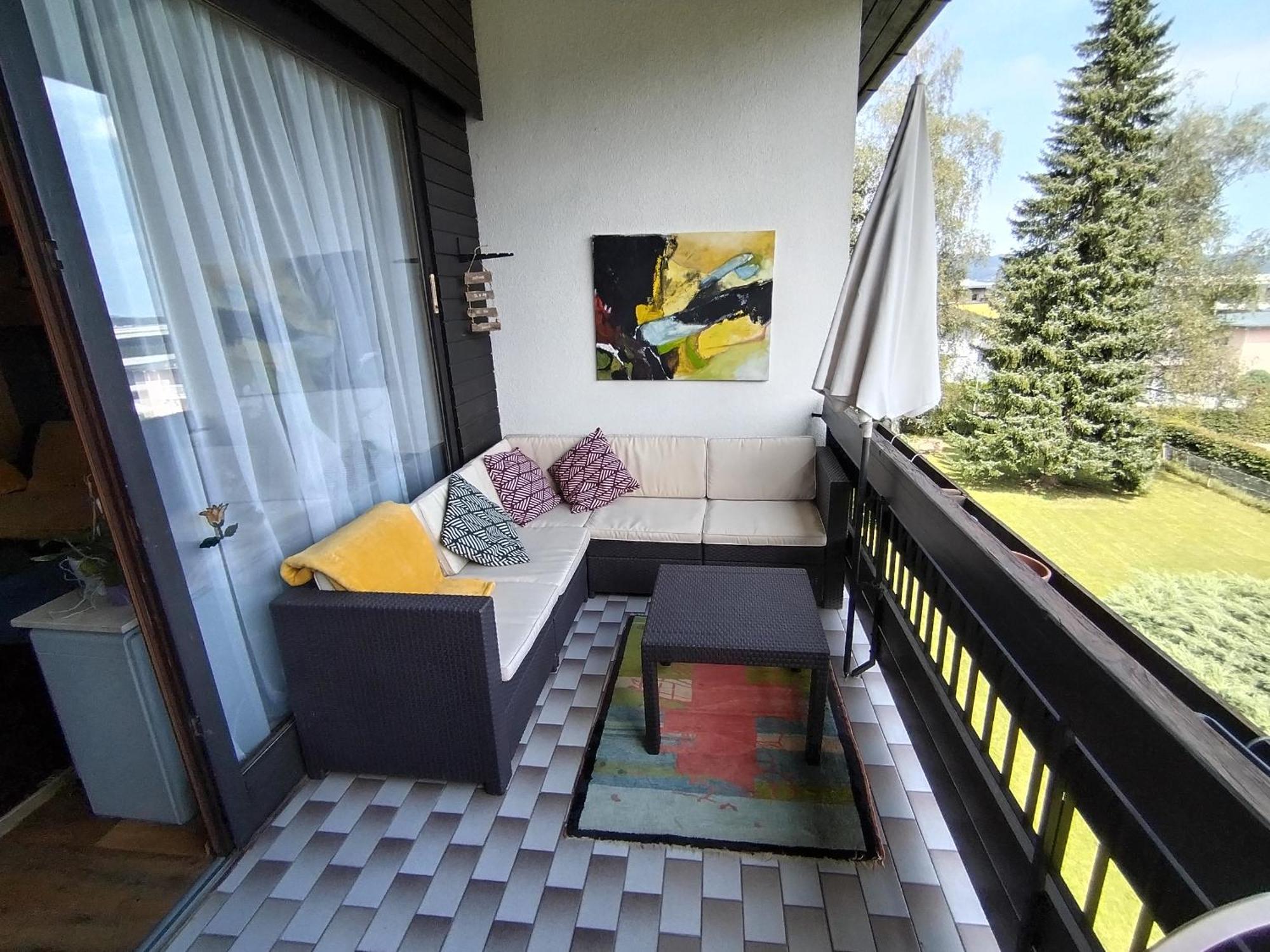 Waldeslust Warmbad Mit Balkon Und Privatem Parkplatz Villach Exterior foto