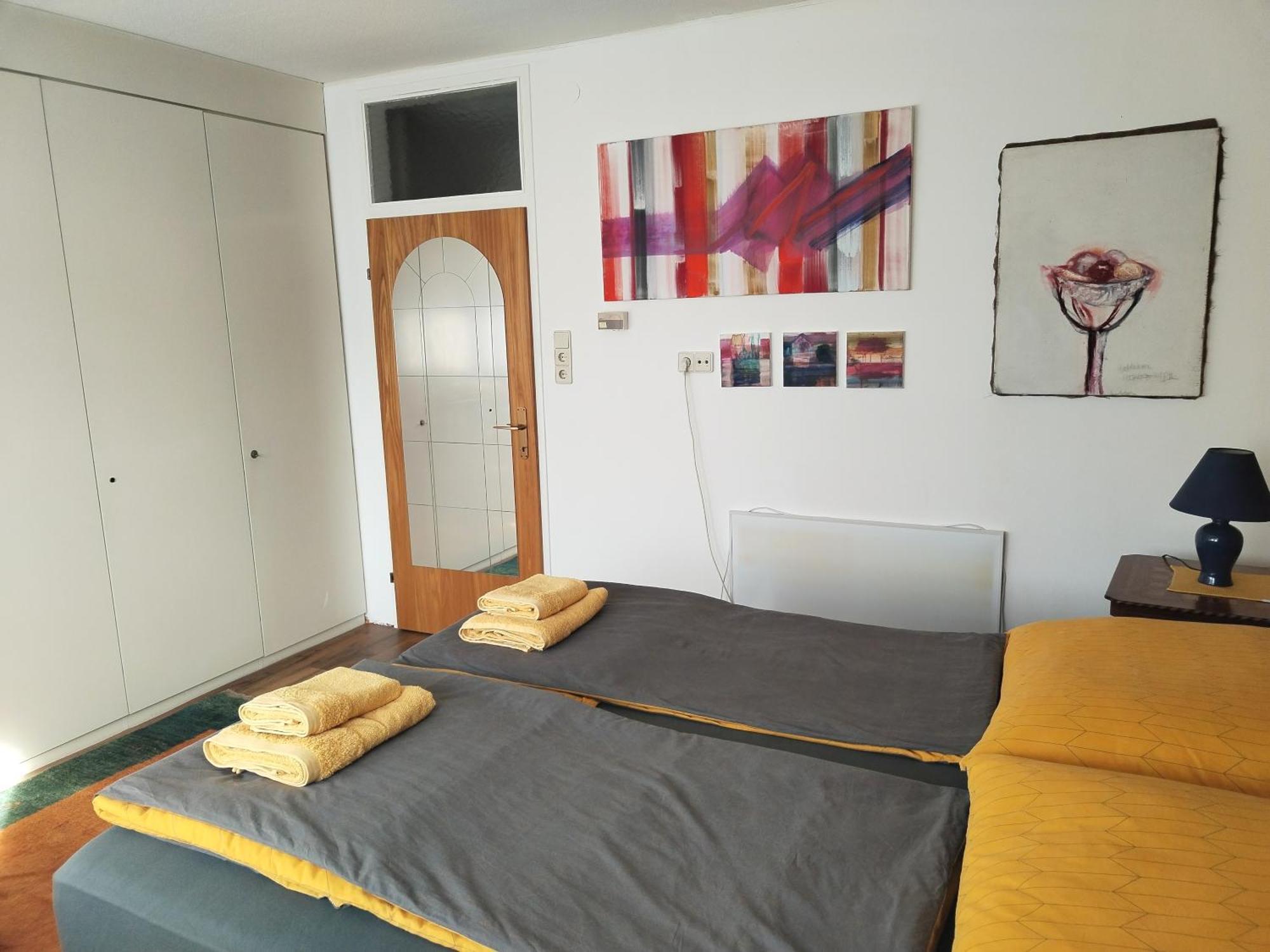 Waldeslust Warmbad Mit Balkon Und Privatem Parkplatz Villach Exterior foto