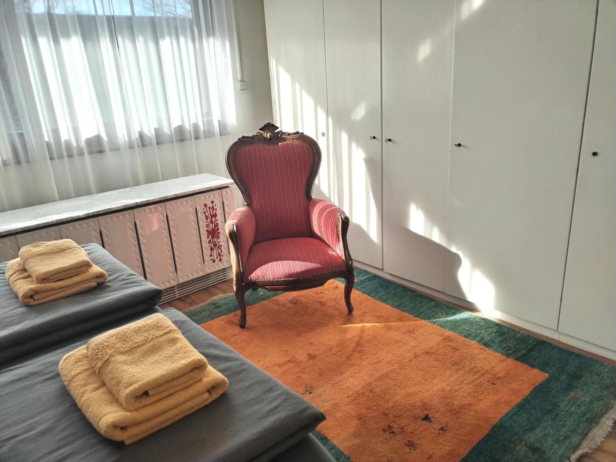 Waldeslust Warmbad Mit Balkon Und Privatem Parkplatz Villach Exterior foto