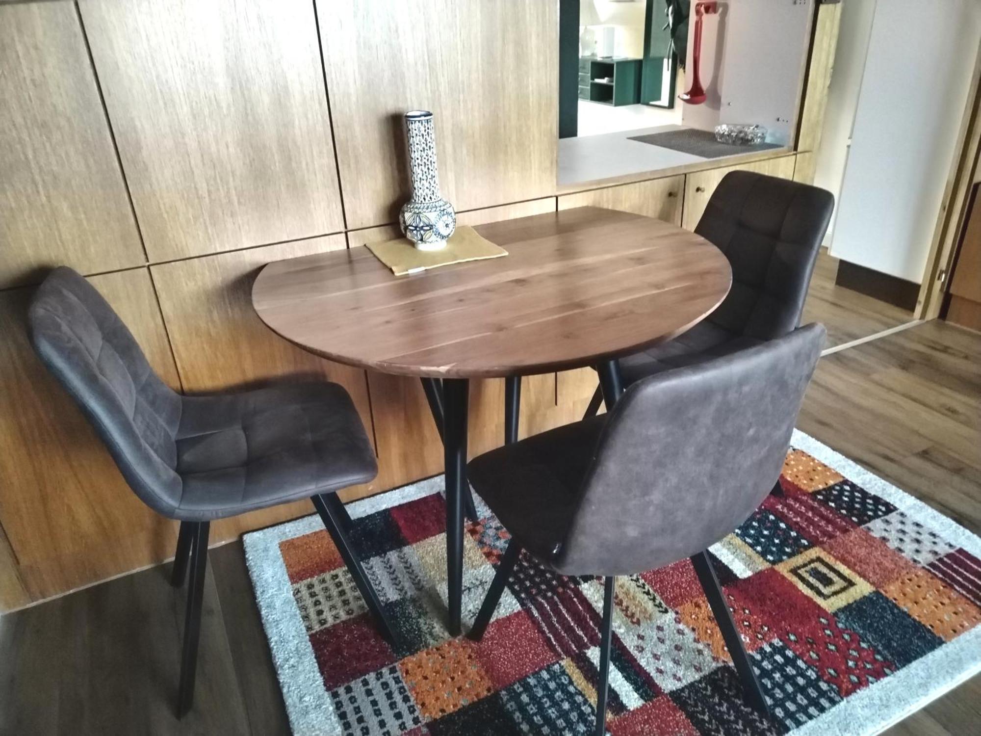 Waldeslust Warmbad Mit Balkon Und Privatem Parkplatz Villach Exterior foto